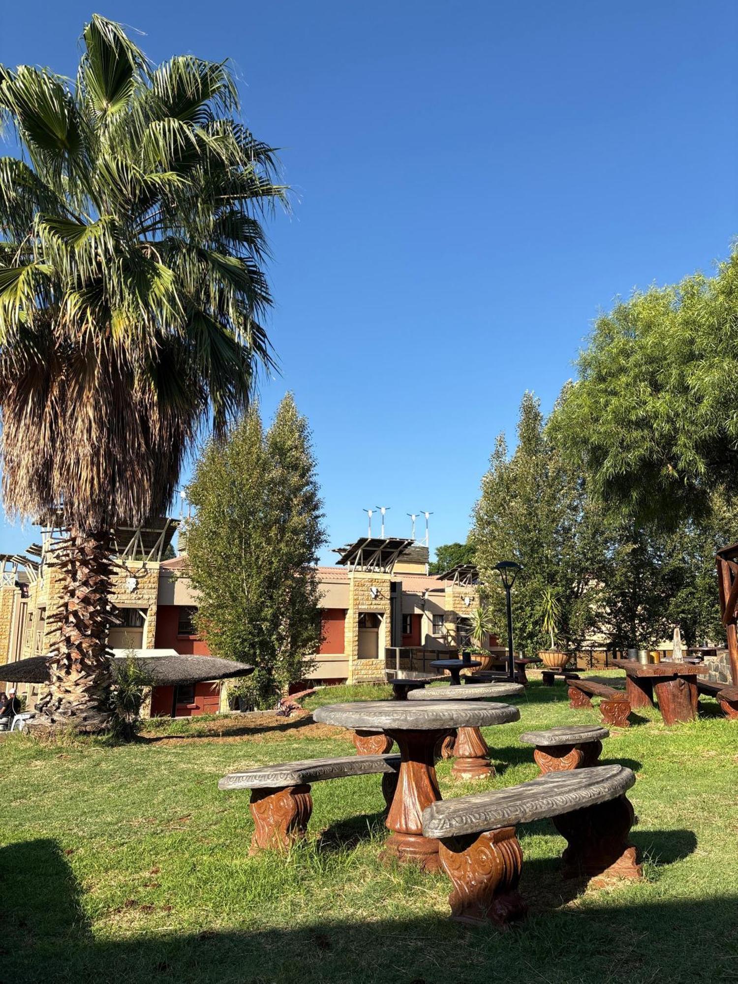 Bloem Spa Hotel & Conference Bloemfontein Ngoại thất bức ảnh